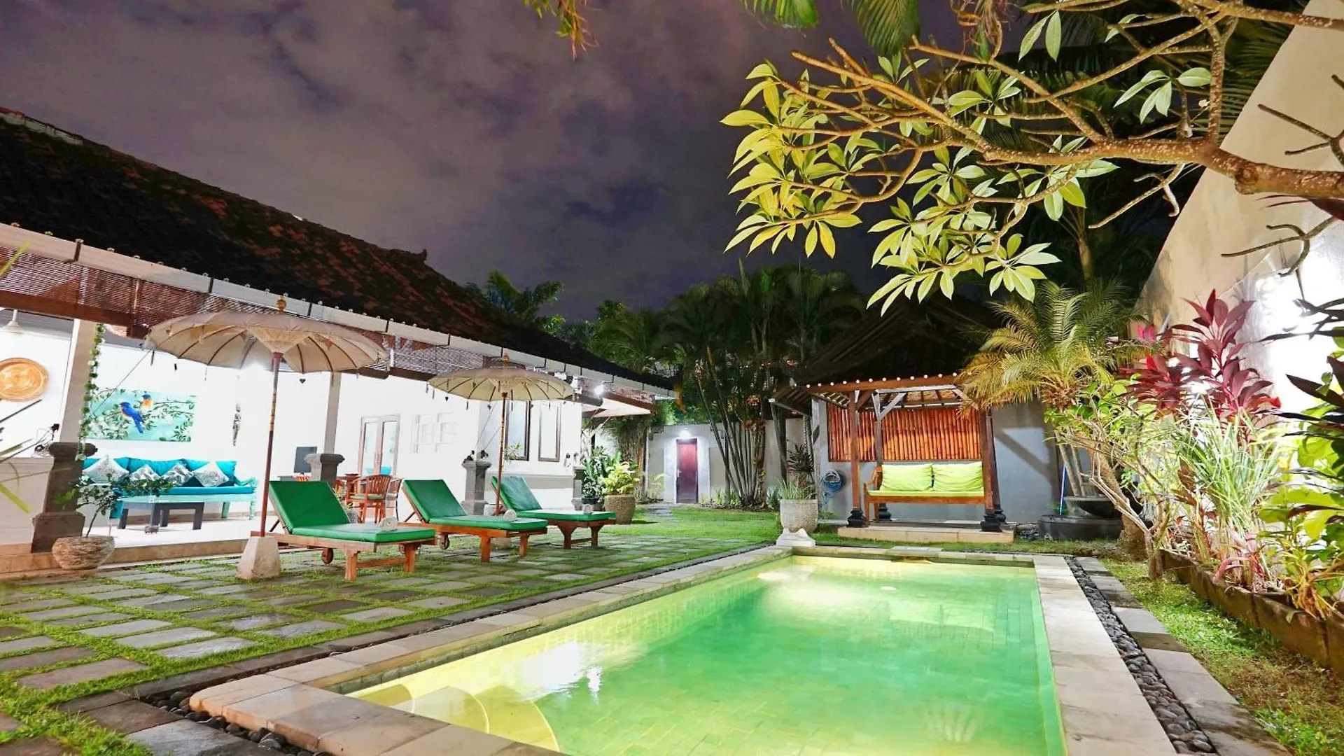 Villa Te Kawau Seminyak